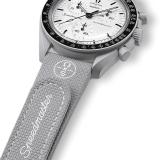 ساعت مچی Bioceramic 1965 Moonswatch امگا سواچ مدل SO33M106 - 01