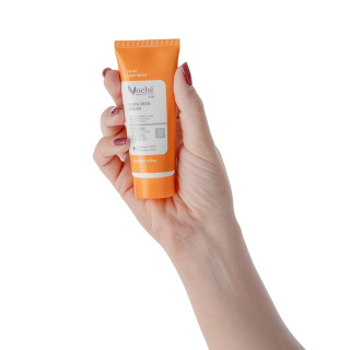 کرم ضد آفتاب رنگی وچه با SPF50 مناسب پوست خشک و معمولی حجم 40 میلی لیتر - 04