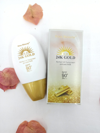 کرم ضد آفتاب بی رنگ کیس بیوتی با SPF90 مناسب انواع پوست حجم 75 میلی لیتر - 01