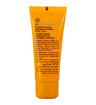 ضد آفتاب و ضد لک بی رنگ مدل SPF50 مناسب پوست نرمال و خشک حجم 40 میلی لیتر لافارر - 04