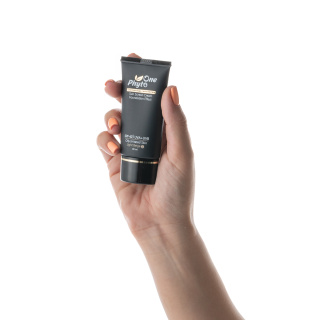 کرم ضد آفتاب رنگی فیتو وان با SPF50 مناسب پوست چرب حجم 40 میلی لیتر - 04