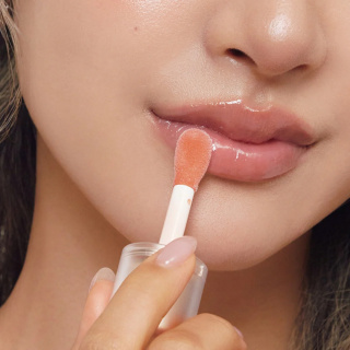 روغن لب اکسیس وای مدل Vita Glow وزن 4٫5 گرم - 01
