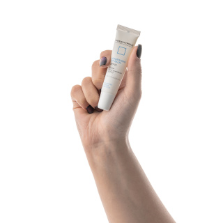 ترمیم کننده لب SPF 15 درماتیپیک - 05