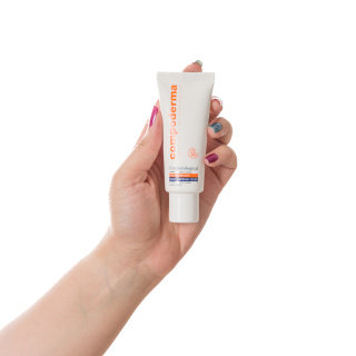 کرم ضد آفتاب دور چشم SPF50 مناسب انواع پوست حجم 40 میلی لیتر کامپودرما - 05