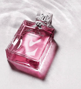 ادوپرفیوم زنانه مدل Rose Essence حجم 100میل دیور - 02