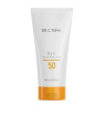 لوسیون ضد آفتاب صورت و بدن بی رنگ حاوی SPF50  مناسب انواع پوست 150 میل فارماسی