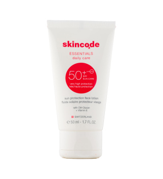 لوسیون ضد آفتاب مدل Sun Protective حجم 50 میلی لیتر اسکین کد
