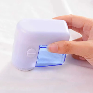 پرزگیر برقی لباس مدل Mini Lint Remover - 06