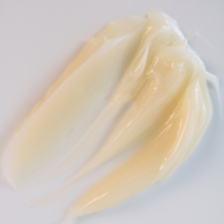 کرم لیفتینگ ضد چروک و جوانساز پوست مدی کیوب مدل Age-Repair حجم 30 میلی لیتر - 03