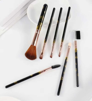 ست براش 7 عددی ارسال با رنگ رندوم مدل Beauty Tools میتینگ - 01