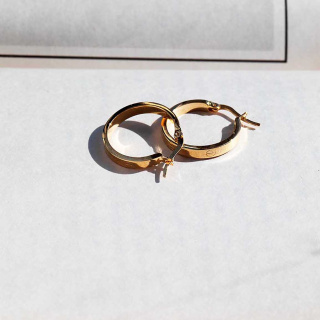 گوشواره طلا 18 عیار مدل LOVE کارتیه 1 - 01