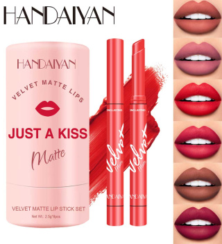 رژ لب استیکی Matte هندیان