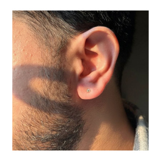 گوشواره طلا 18 عیار مدل تک نگین و تک لنگه - 01